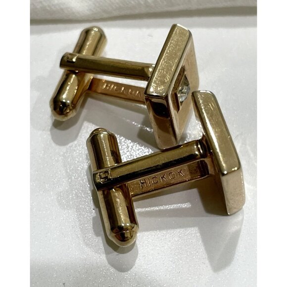 Signed Hickok Shiny Gold Finish Vintage Square Cufflinks With Crystal Centers - Picture 5 of 6